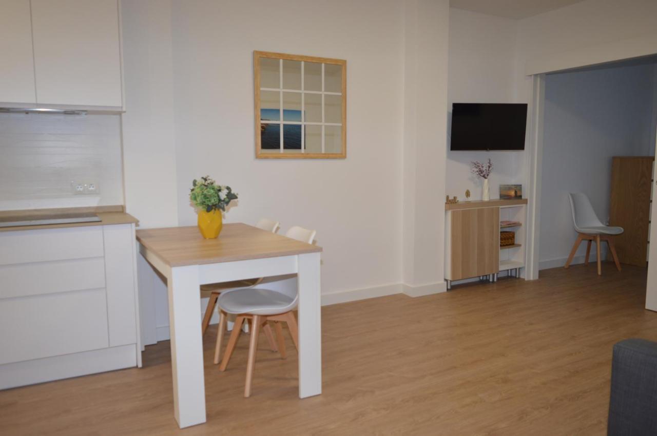 Floridos Playa Piso Reformado De 2 Habitaciones A 50M De La Playa La Cala Del Moral ภายนอก รูปภาพ