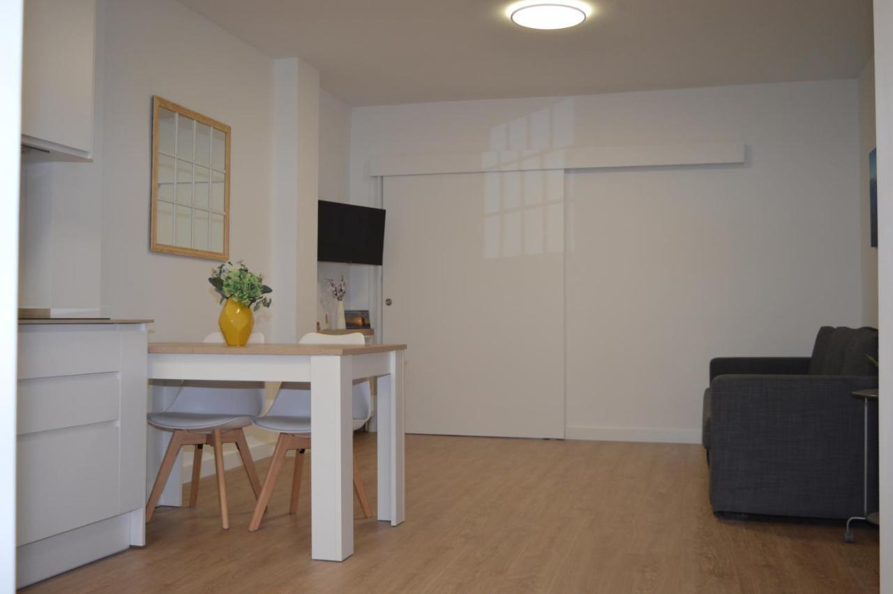 Floridos Playa Piso Reformado De 2 Habitaciones A 50M De La Playa La Cala Del Moral ภายนอก รูปภาพ