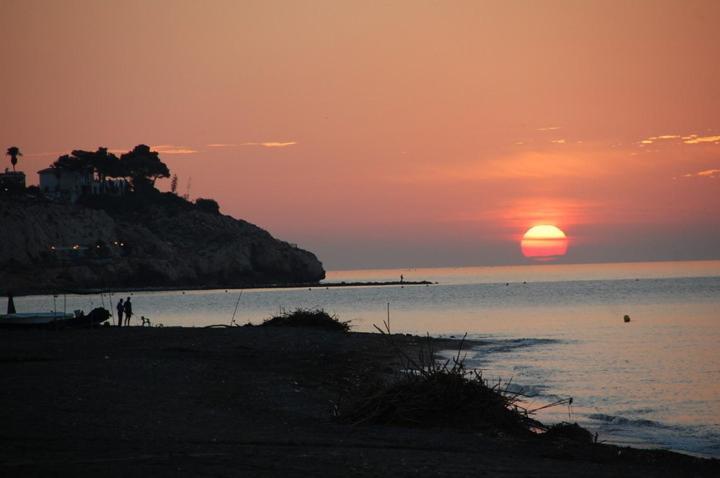 Floridos Playa Piso Reformado De 2 Habitaciones A 50M De La Playa La Cala Del Moral ภายนอก รูปภาพ